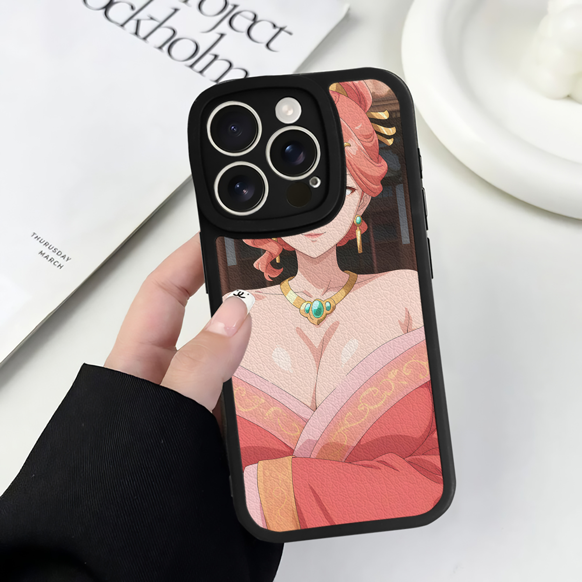 （画像用） 薬屋のひとりごと The Apothecary Diaries 【iPhone 16シリーズ対応】シリコンスマホケース（レザー調） 材質：シリコン
